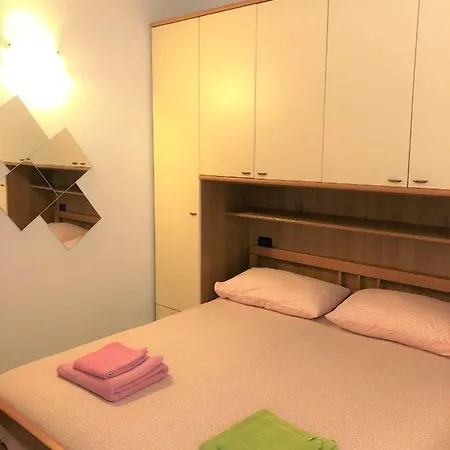 Happy Days Apartments Apartment