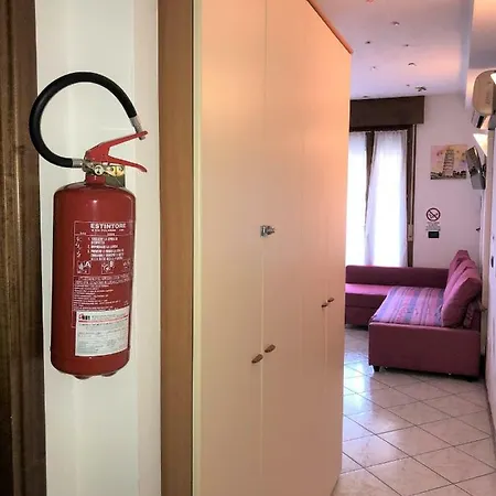 Happy Days Apartments Apartment Sirmione