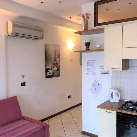 Happy Days Apartments Apartment *